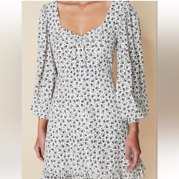 Faithfull the Brand Calla mini dress - XS - White Le Bleu Floral Print - Picture 3 of 5